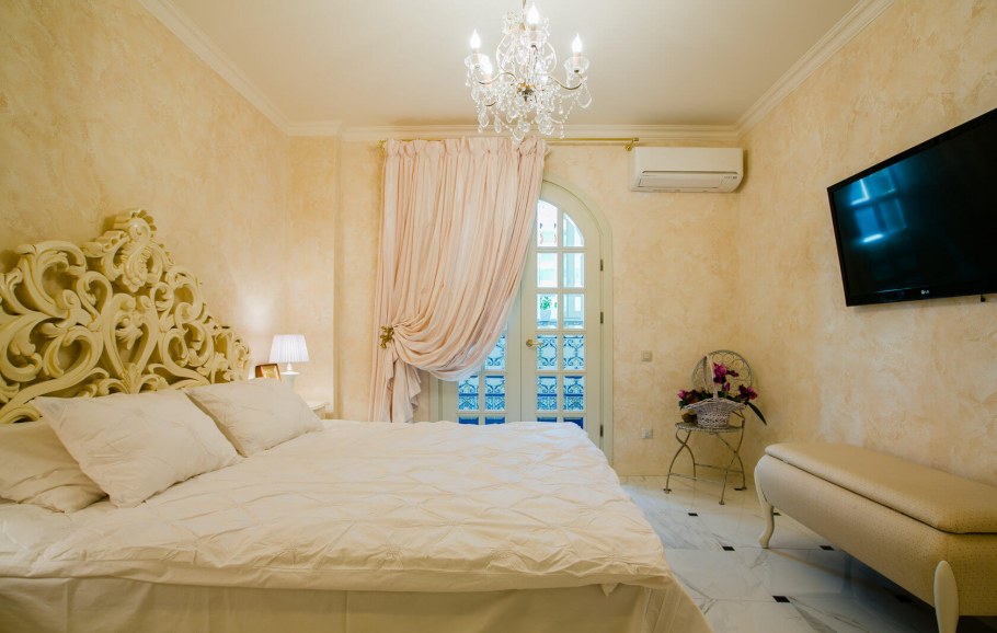 Фреска в современном интерьере