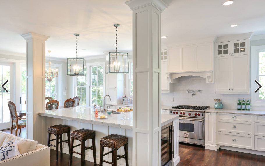 Кухня с колонной