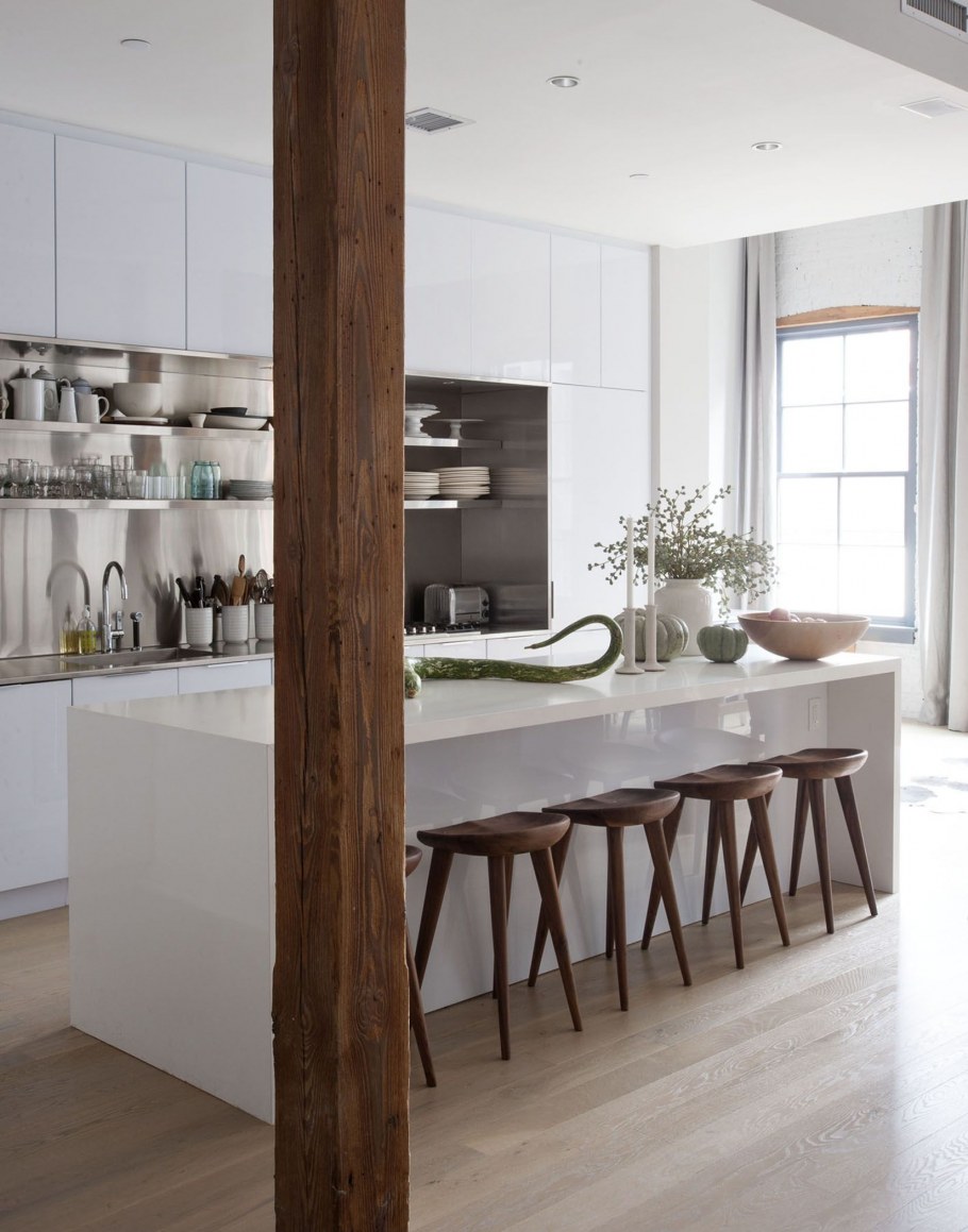 Кухня в стиле Кантри с барной стойкой