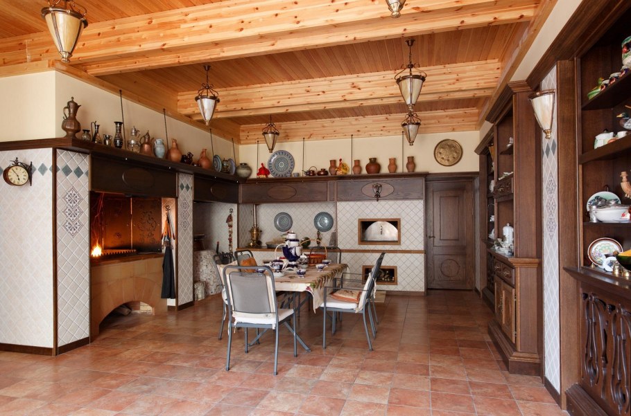 Кухня в старинном русском стиле