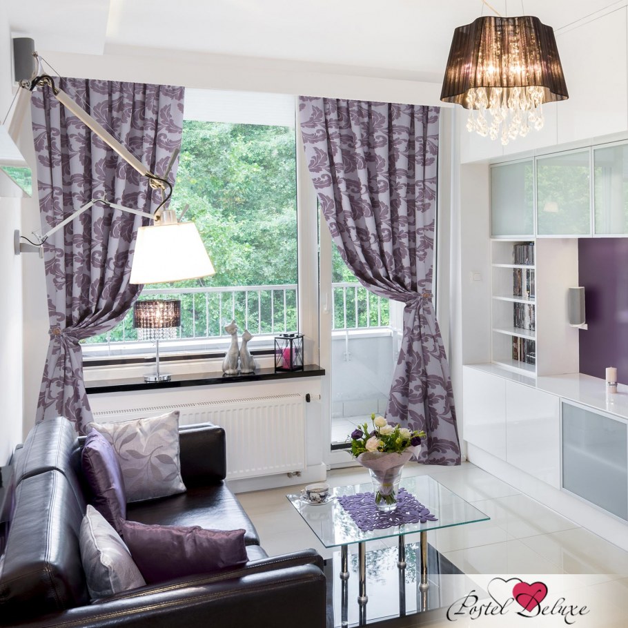 Шторы к розовым стенам