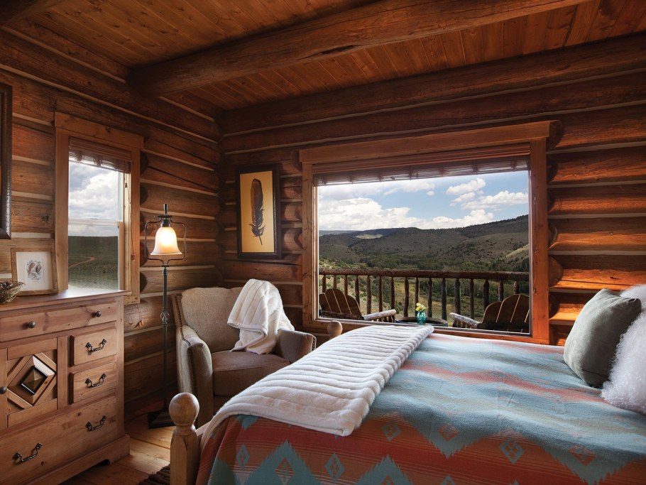 Отель Brush Creek Ranch интерьер
