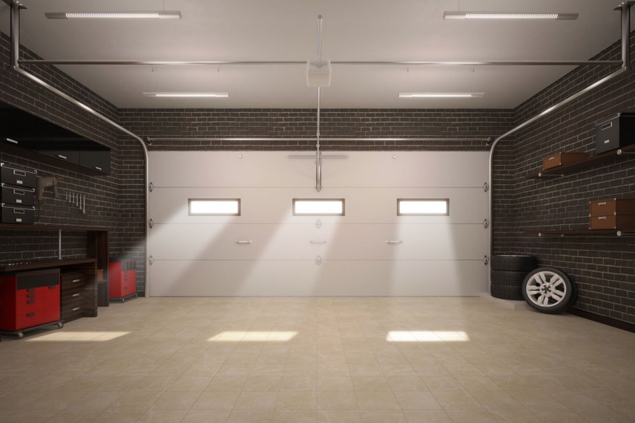 Гараж внутри пустой
