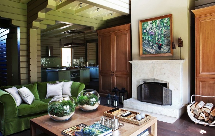 Дачная гостиная с камином