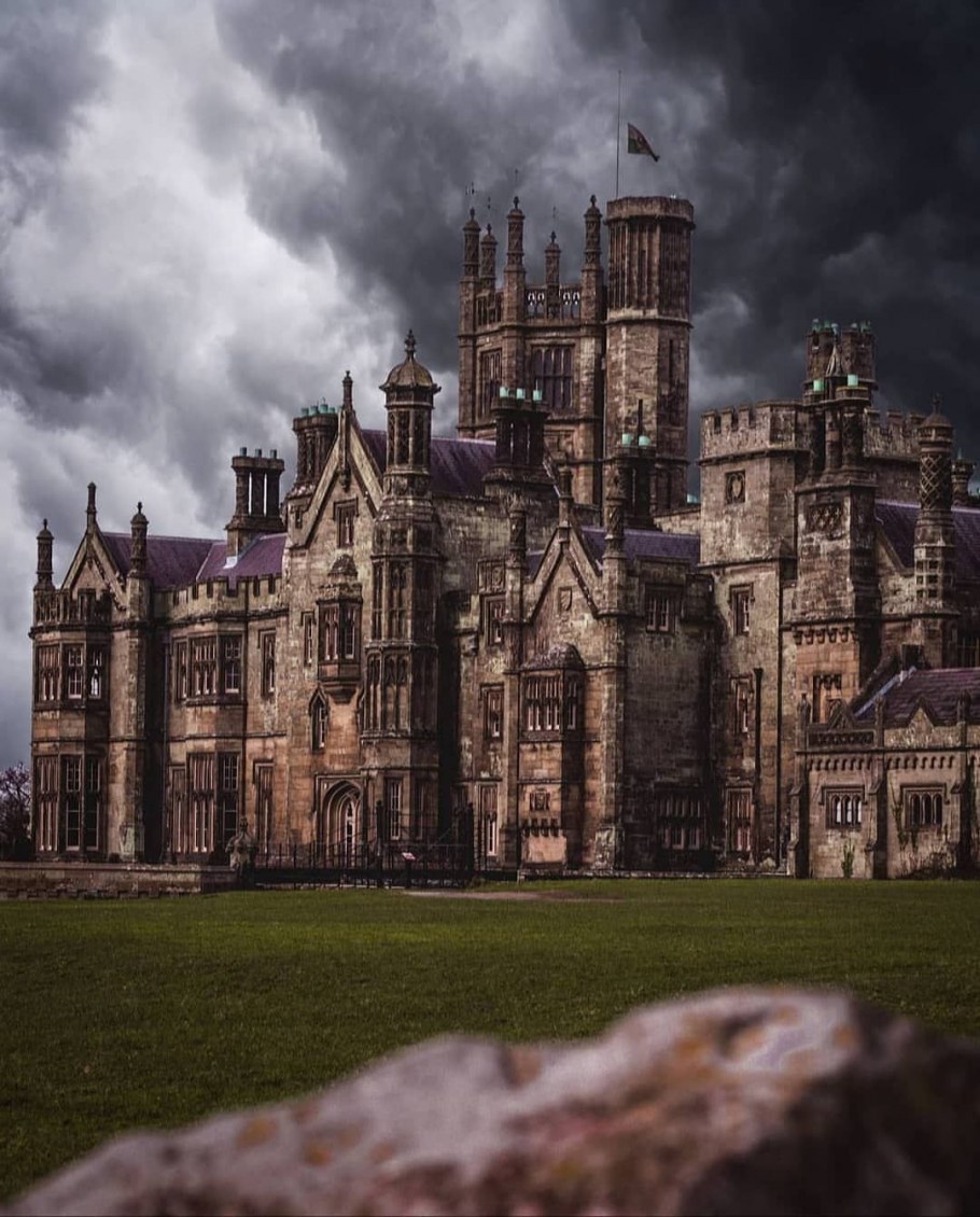 Замок Бейнардс Лондон