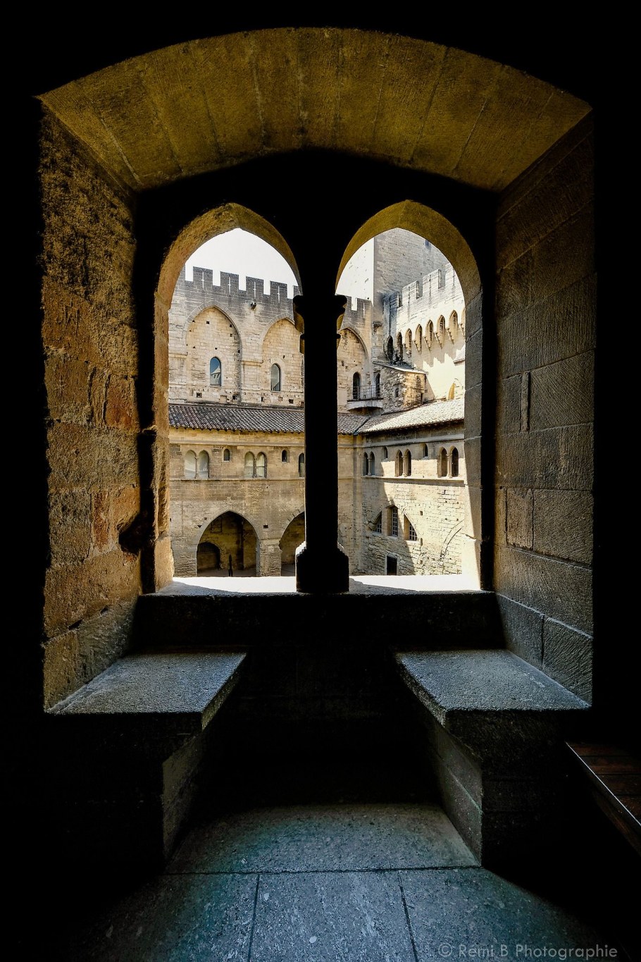 Окна в замках средневековья