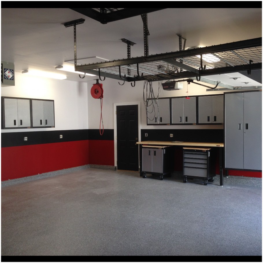 Интерьер стен в гараже