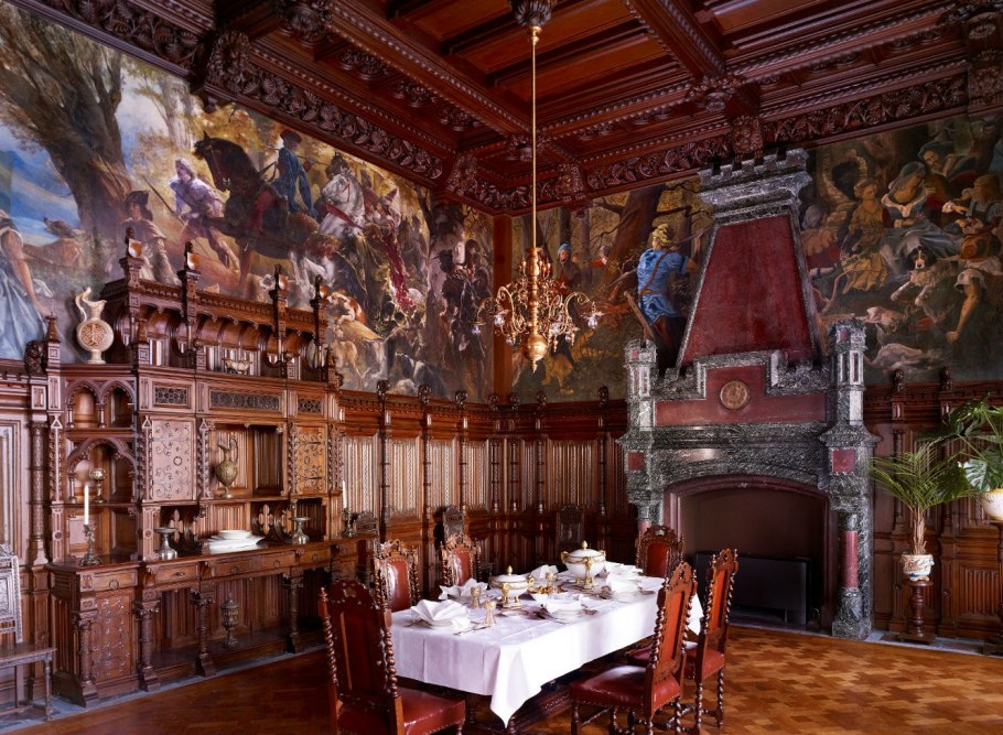 Замок Драхенбург Германия внутри