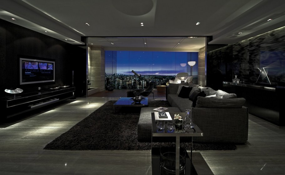 Современная гостиная в темных тонах