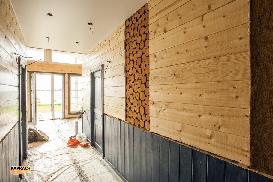 Отделка стен в каркасном доме