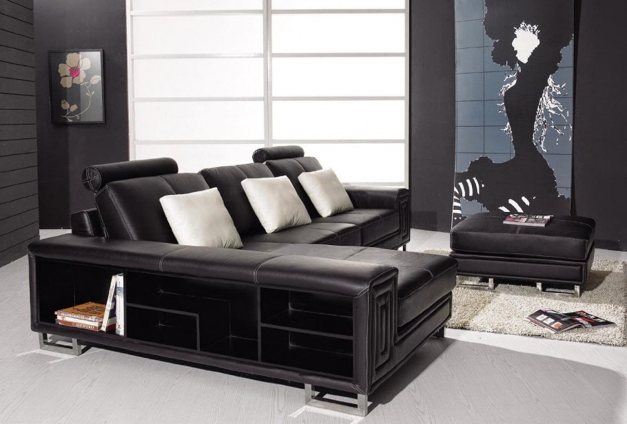 Стильный диван с полками