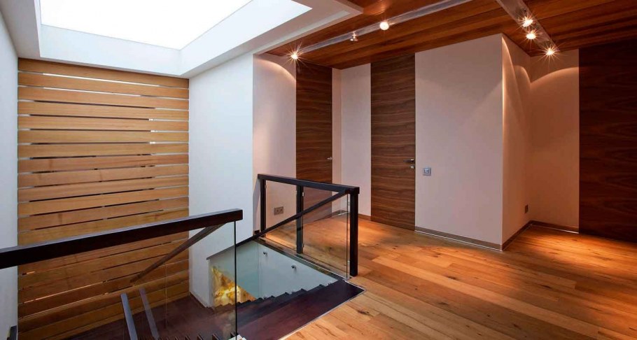 Внутренняя отделка деревом