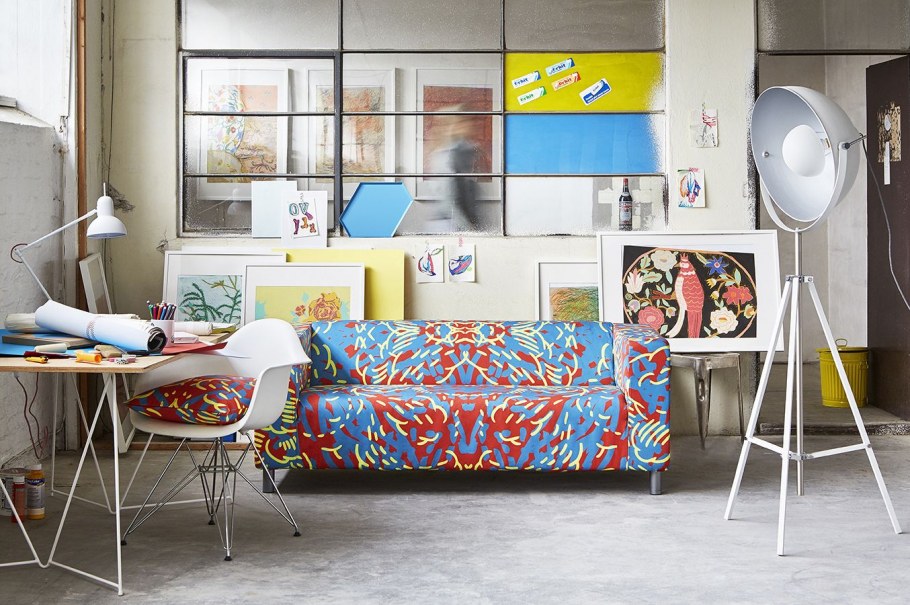 Белый трехместный диван икеа