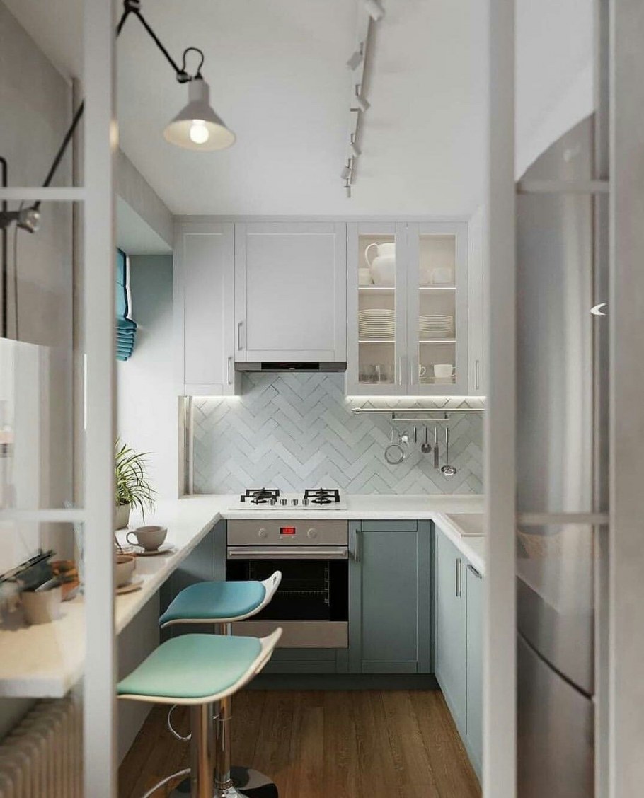 Нестандартная планировка маленькой кухни
