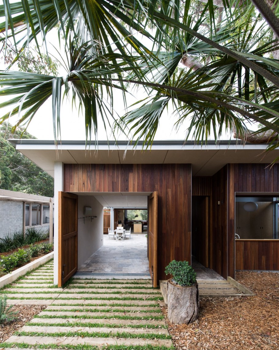 Красивый дом Африка