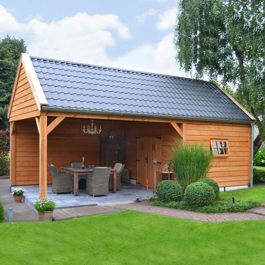 Хозяйственные постройки на даче