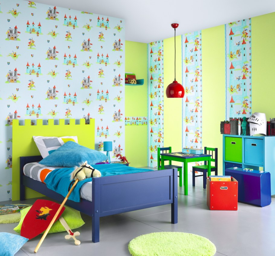 Сочетание обоев в детской