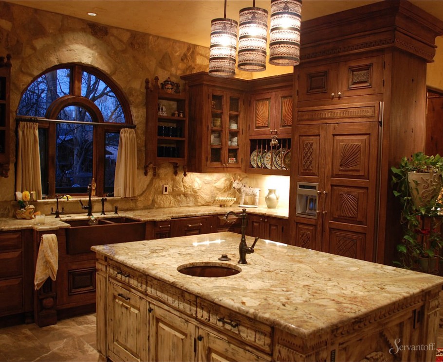 Кухня в колониальном стиле