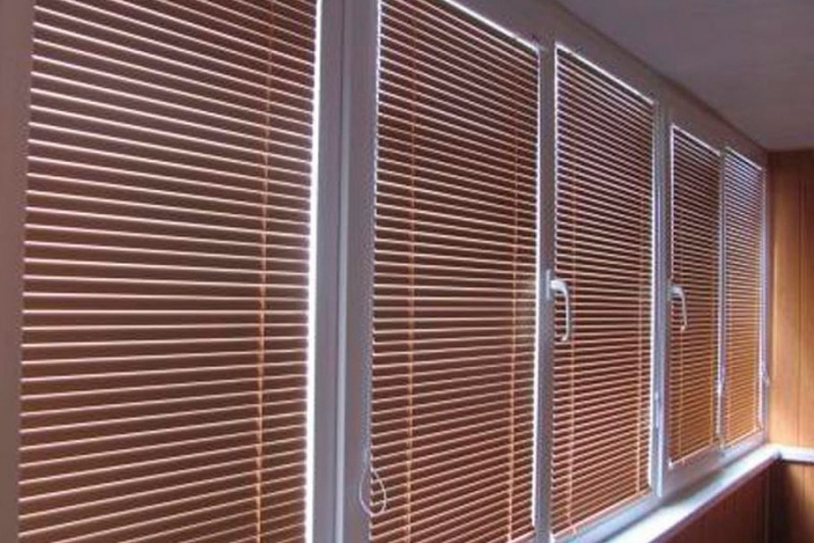 Жалюзи Изотра хит-2