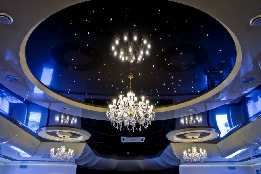 Натяжной потолок двухуровневый звездное небо