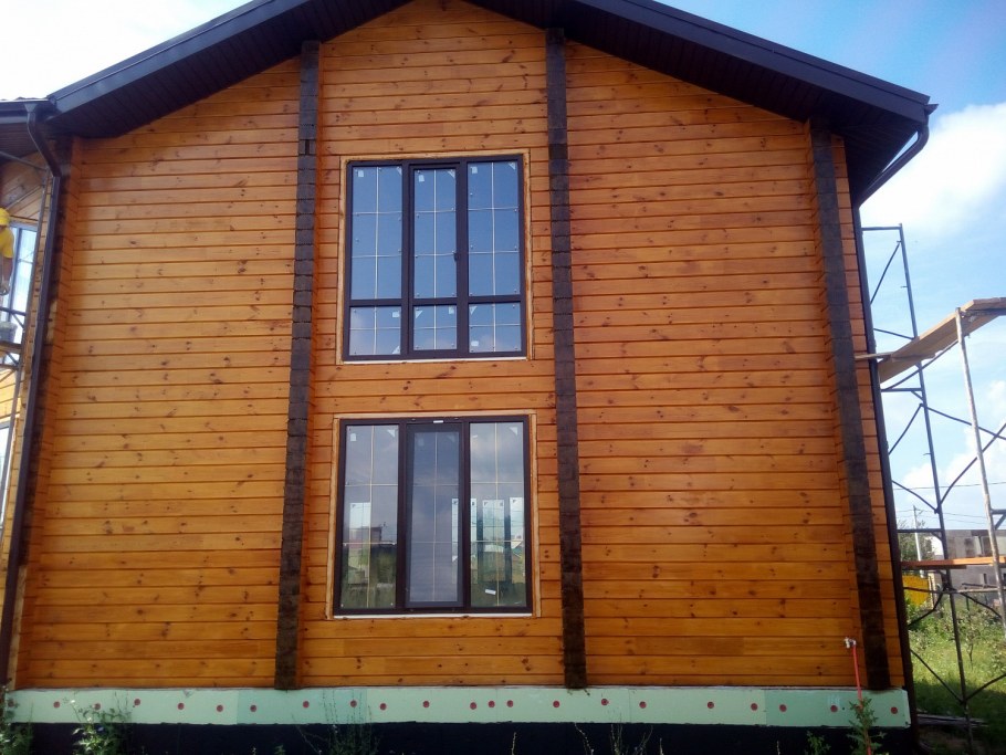 Цвет тик на брусе