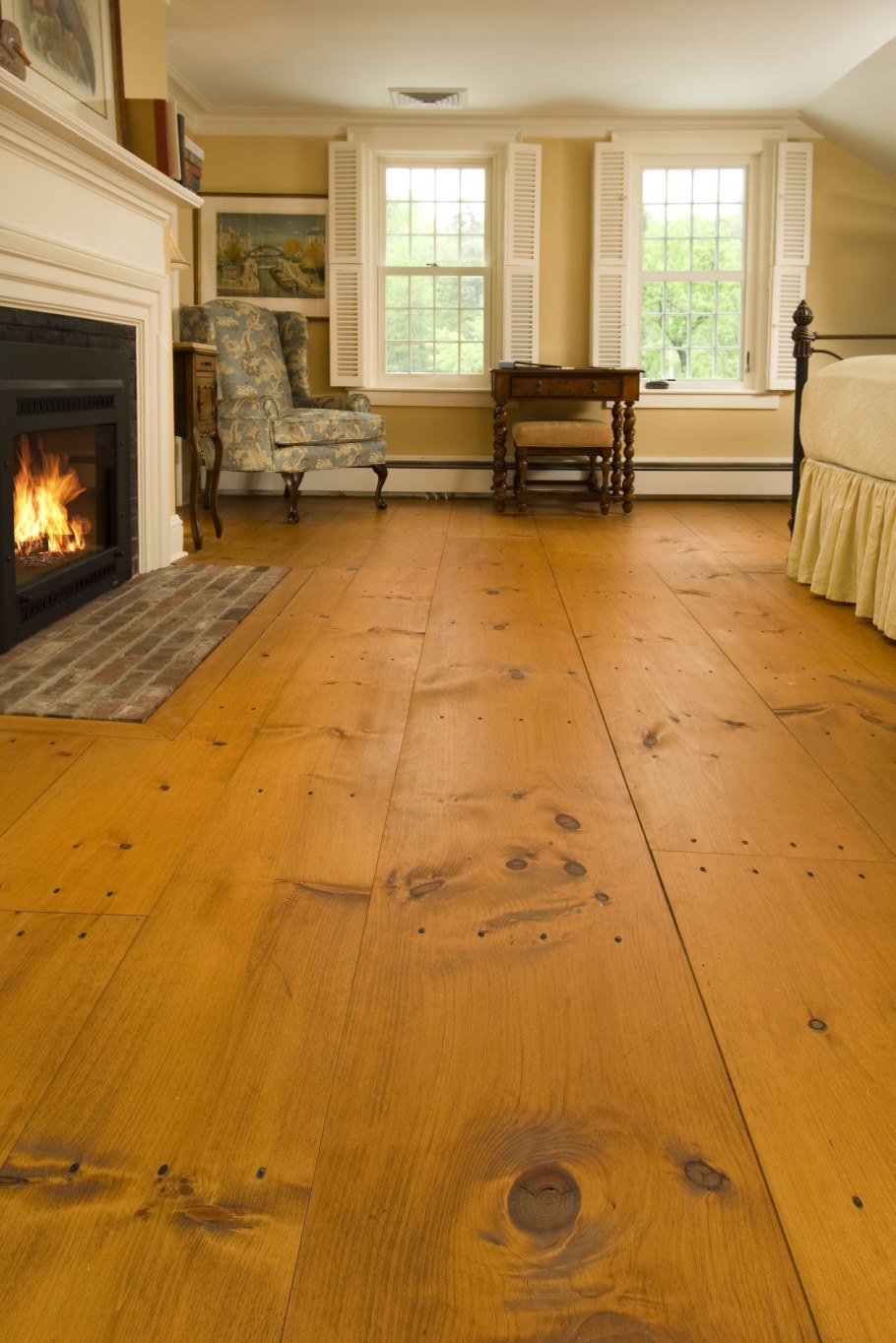 Деревянный пол