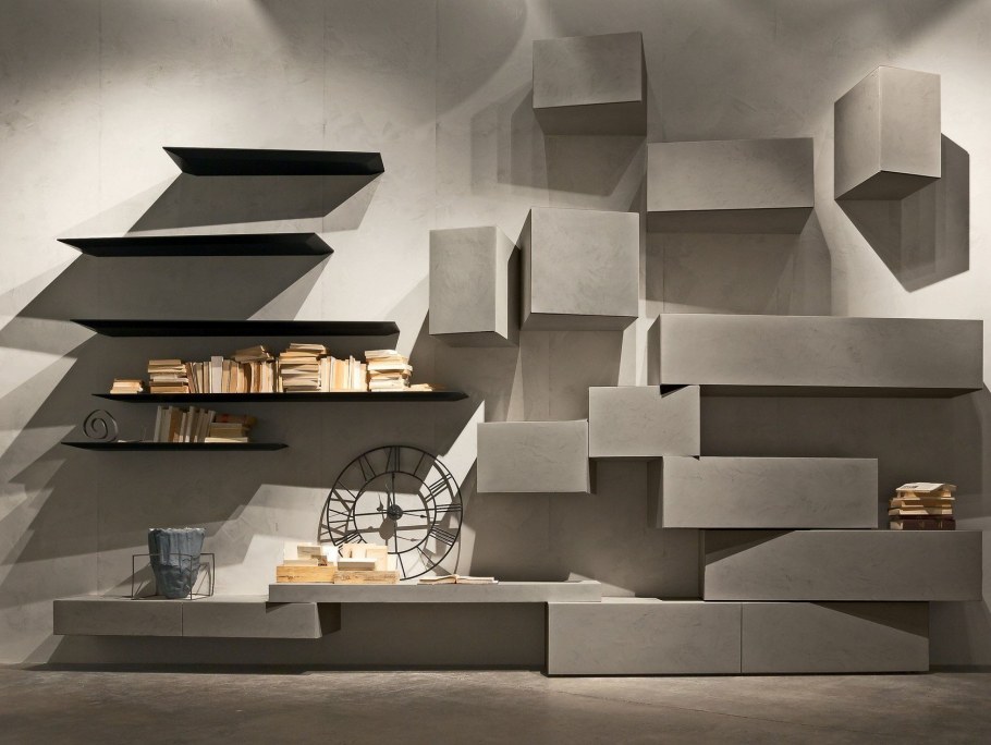 Рамки на стене в интерьере