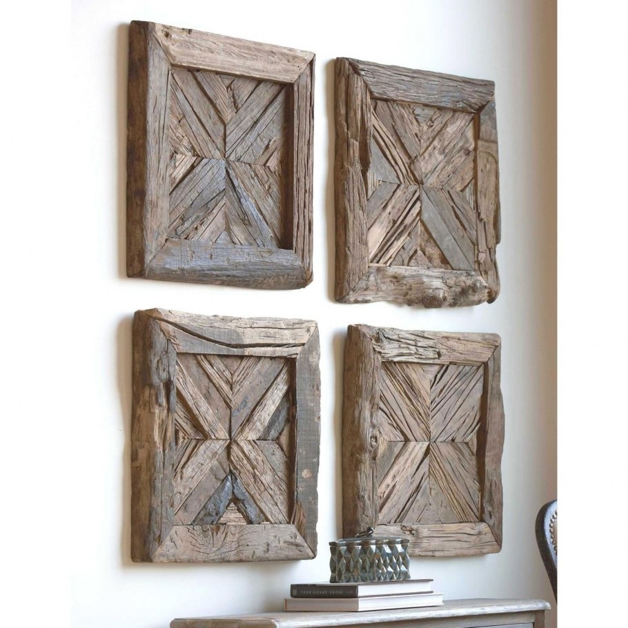 Деревянное панно на стену