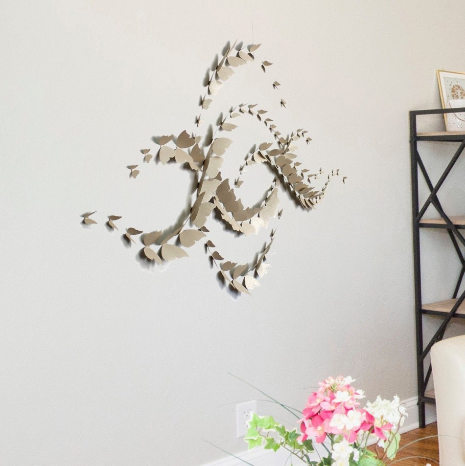 Украшение на стену