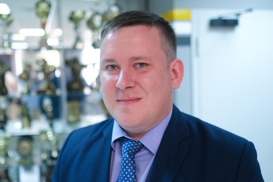 Backstage саруханов