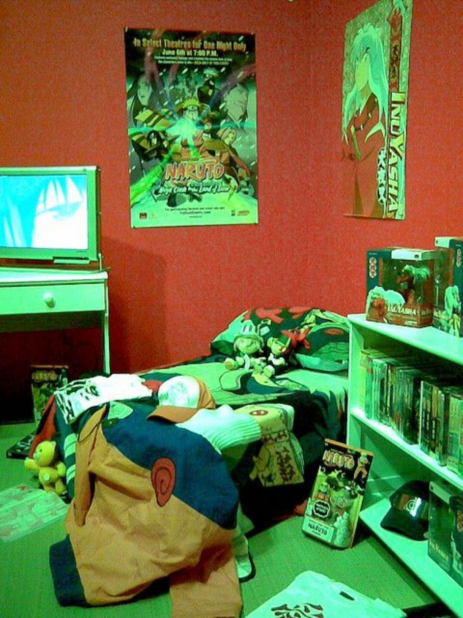 Аниме комната