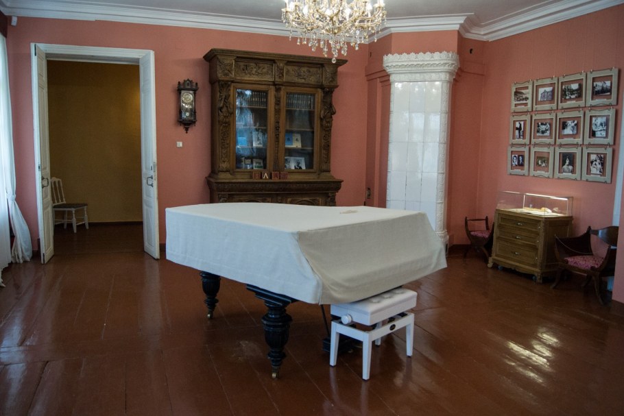 Экспонаты в доме