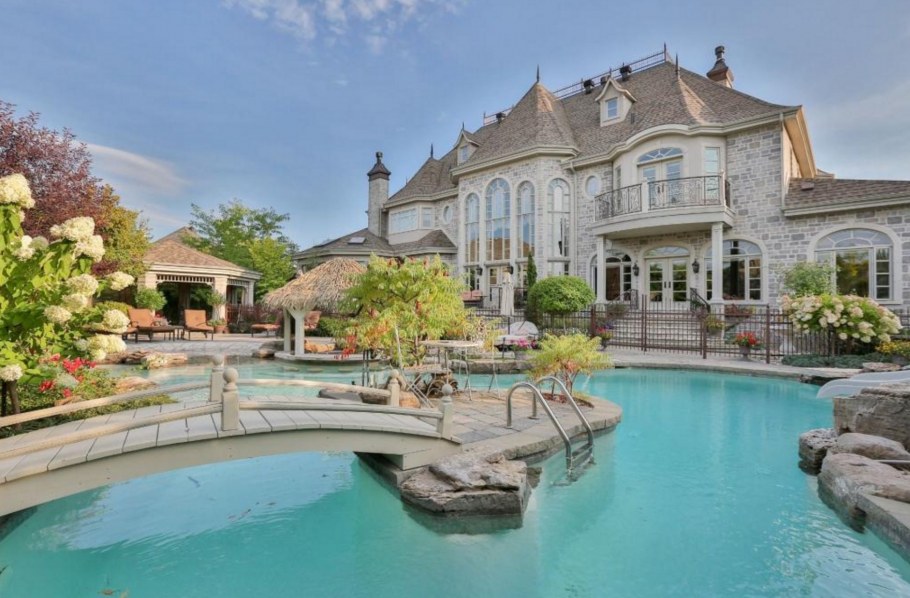 Особняк Джой Джонса