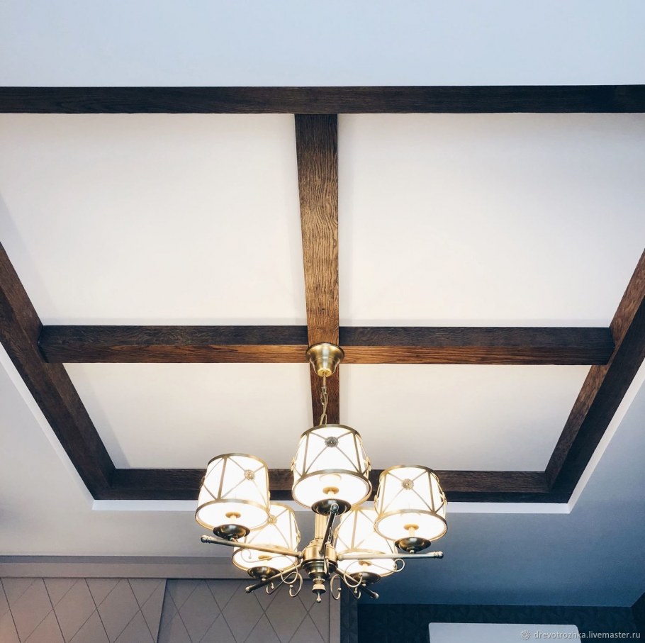 Декор потолочной балки