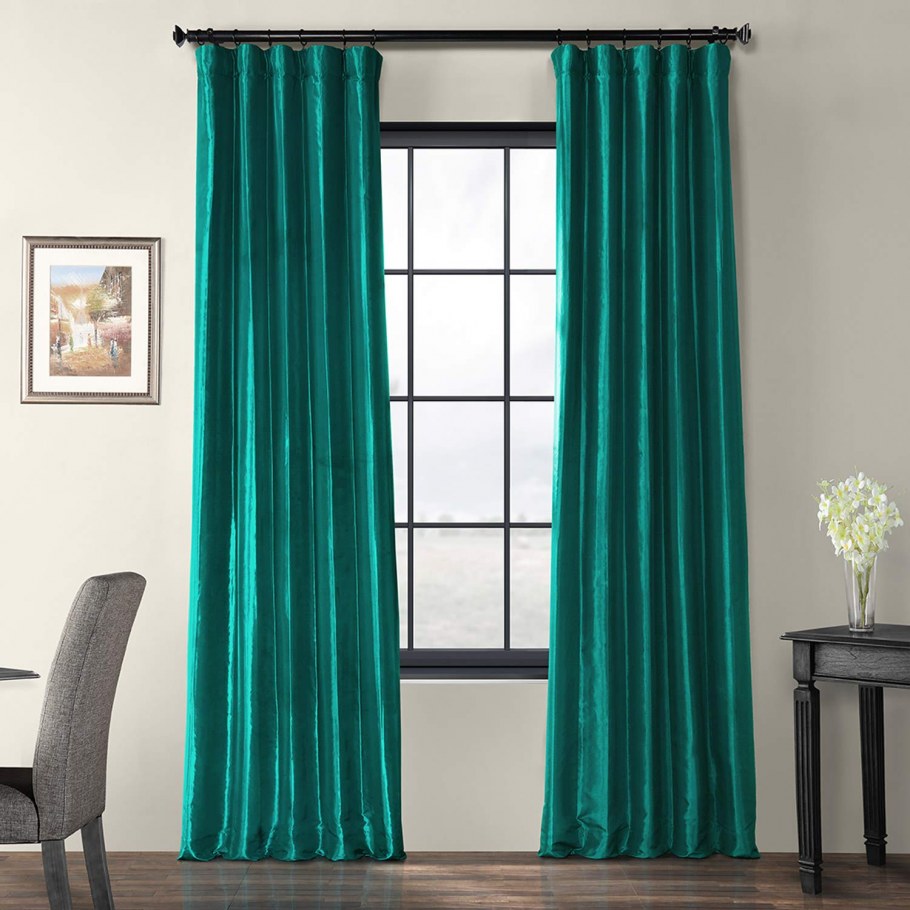 Изумрудные шторы хофф