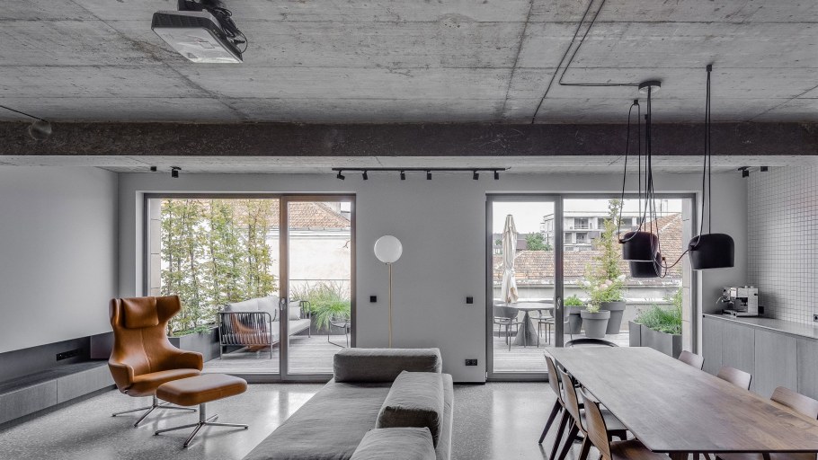 Венецианка в интерьере на потолке