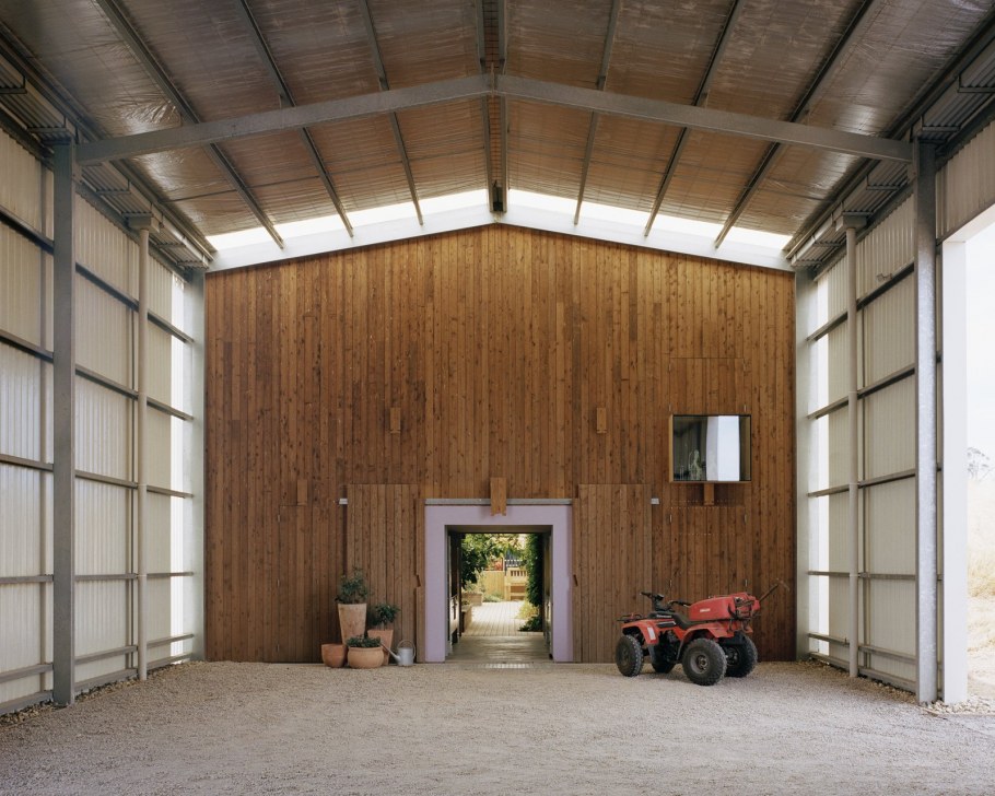 Цвет стен в гараже