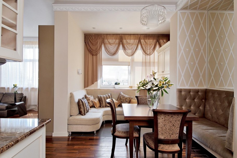 Бежевый интерьер столовой Неоклассика