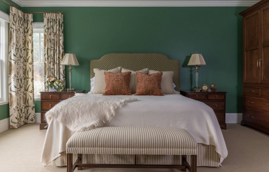 Обои для спальни комбинированные