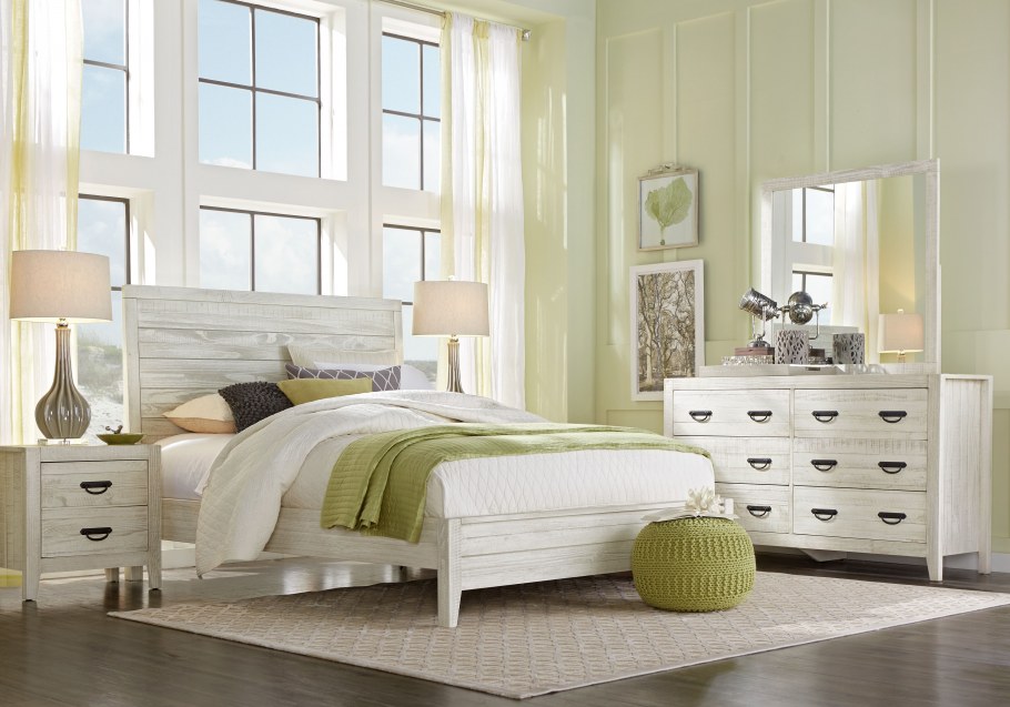 Сочетание белой мебели