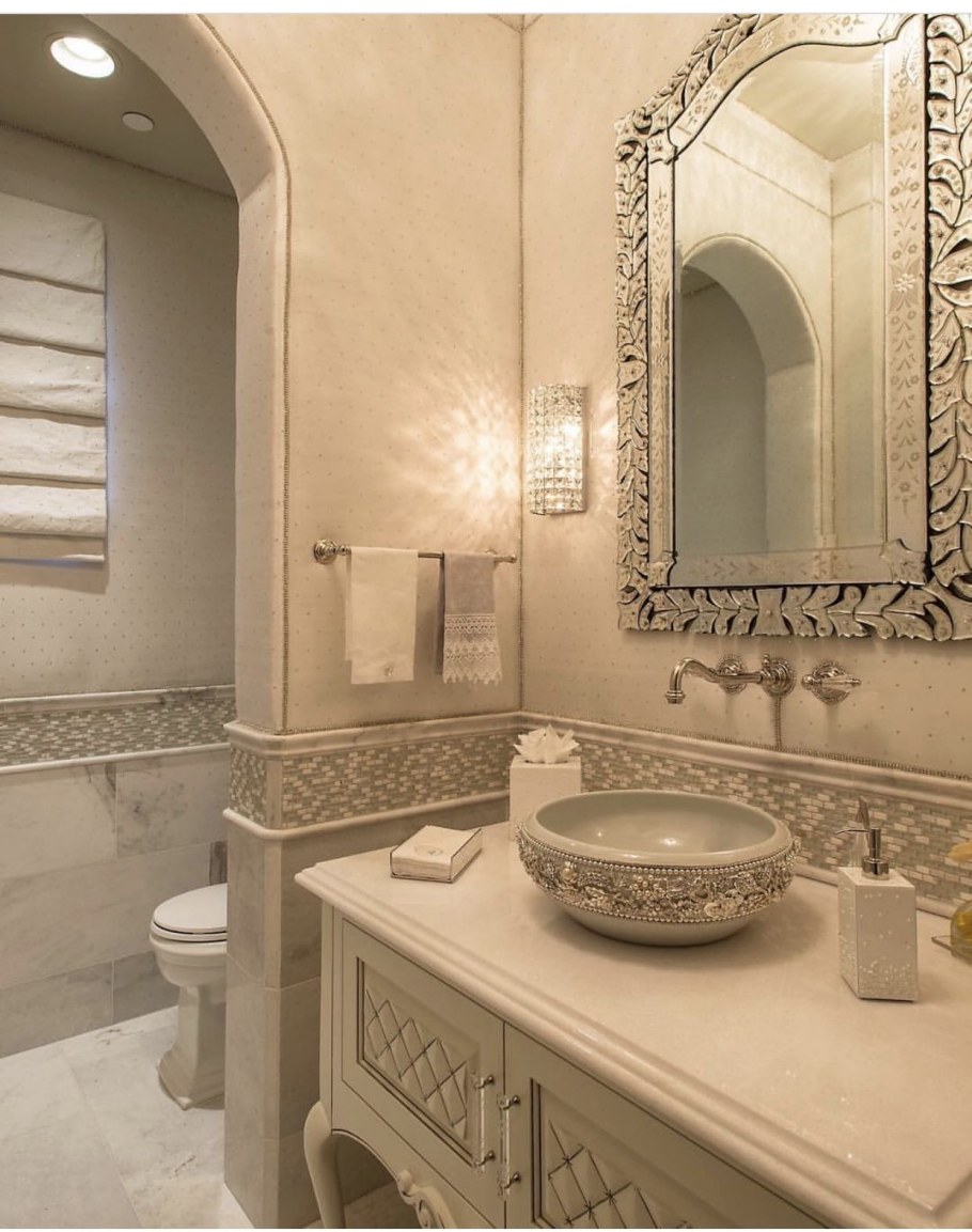 Ванная в римском стиле