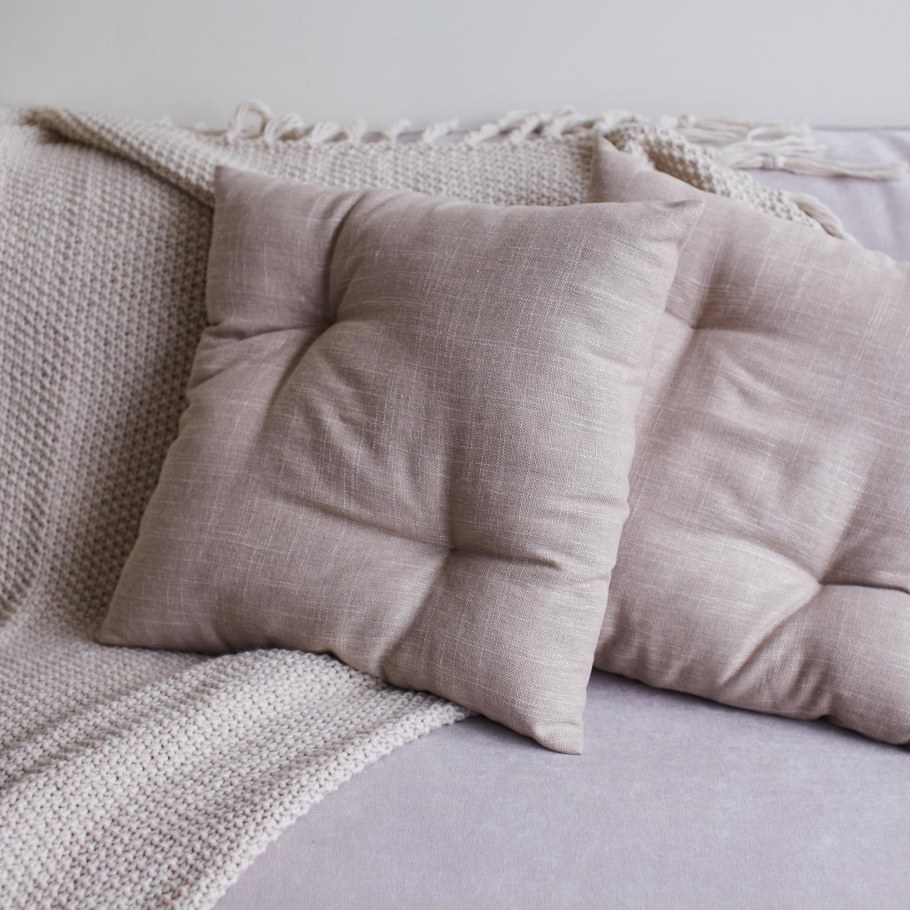 Декоративные подушки