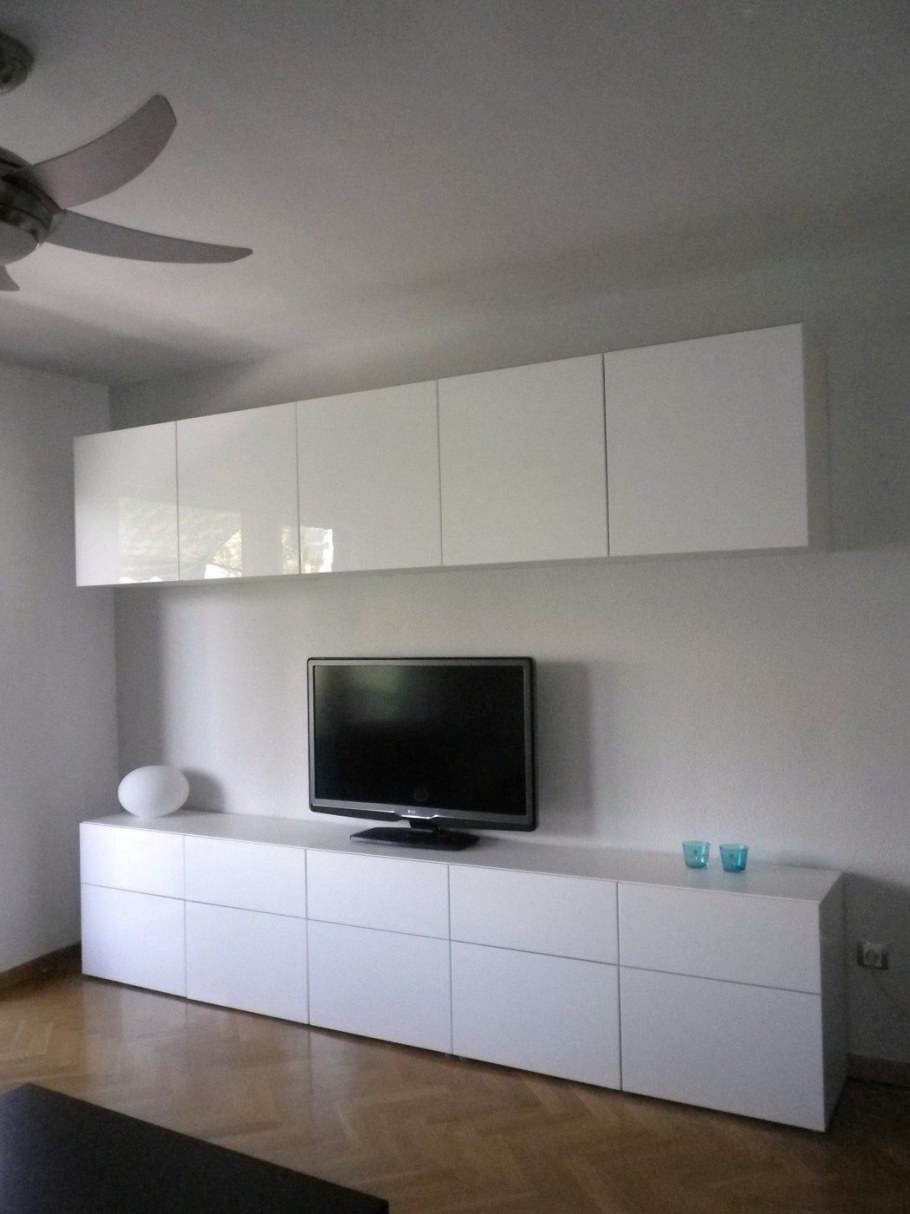 Икеа БЕСТО В интерьере гостиной навесные