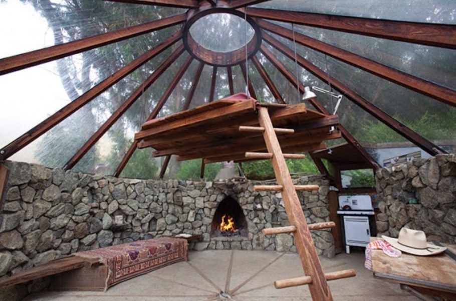 Беседки в форме шалаша