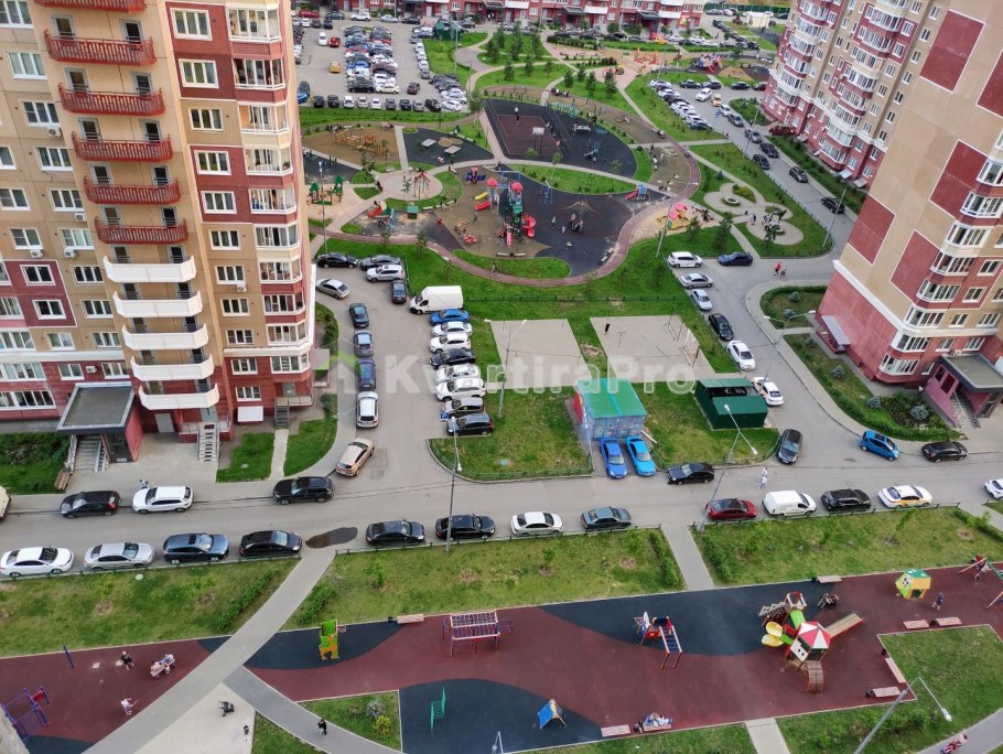 Варшавское шоссе 141к11 квартира без ремонта