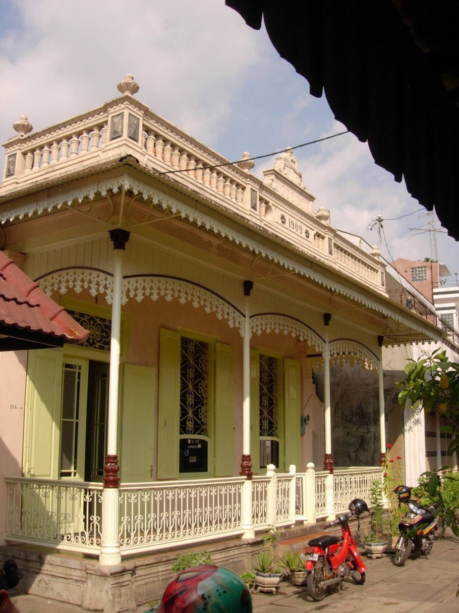 Вьентьян колониальная архитектура