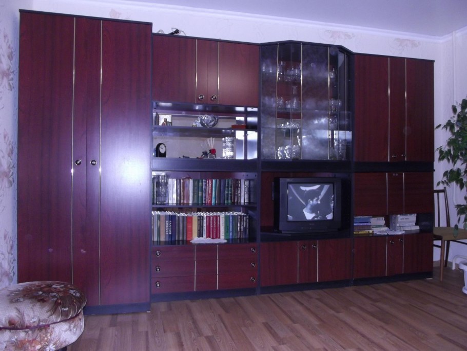 Старая Советская стенка