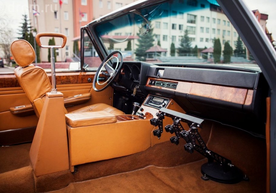 Интерьер галереи