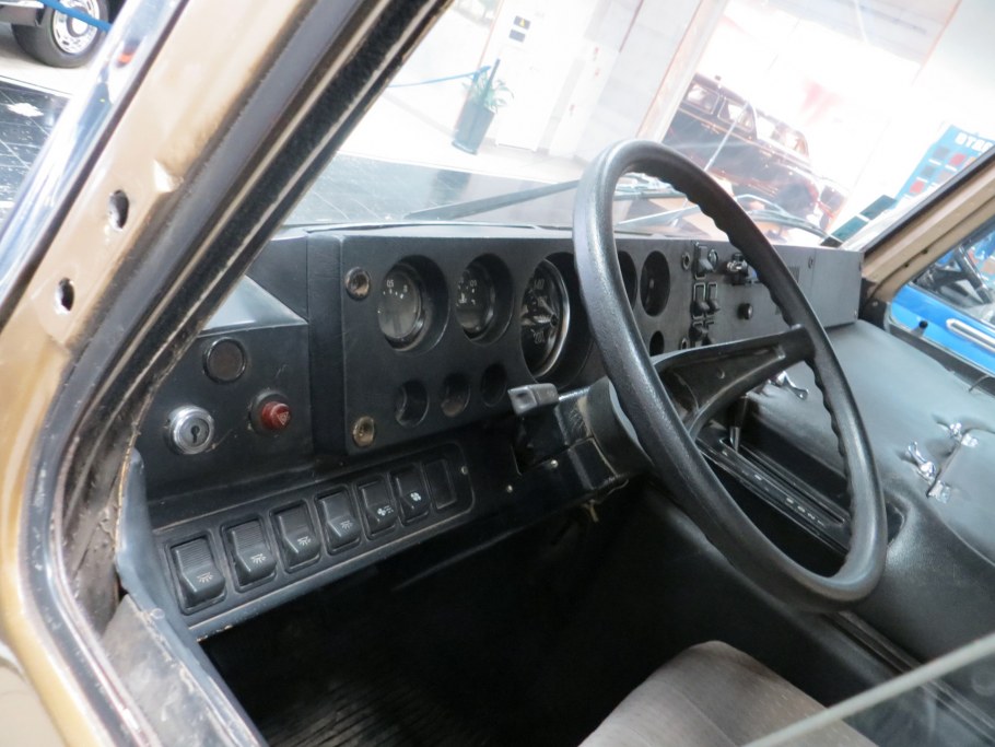 ЗИЛ 130 на заводе