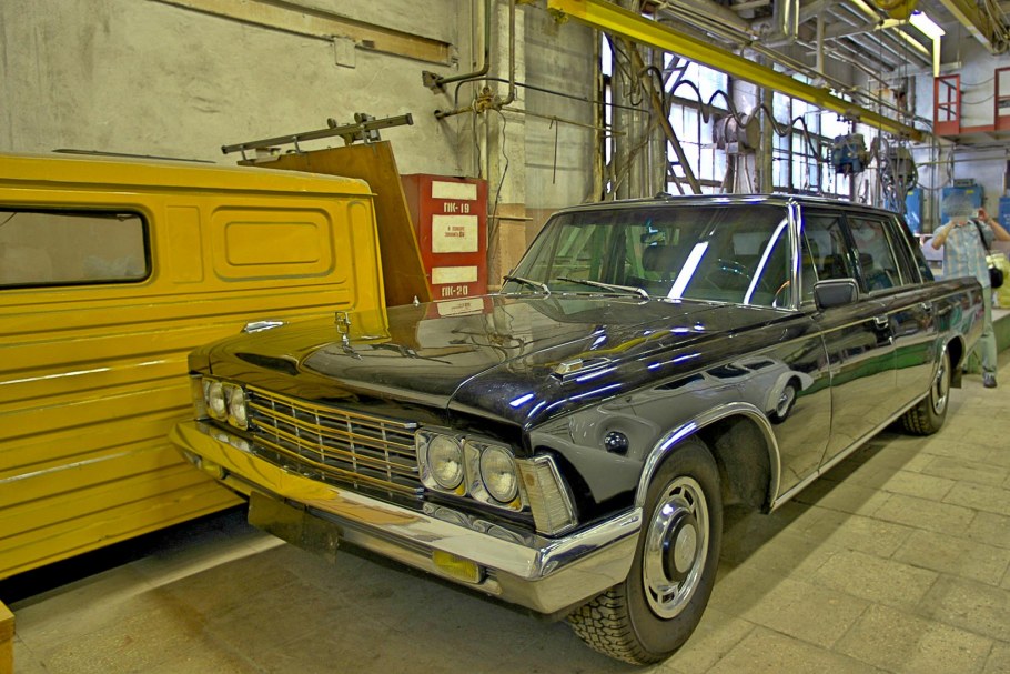 Завод Лихачева ЗИЛ 130